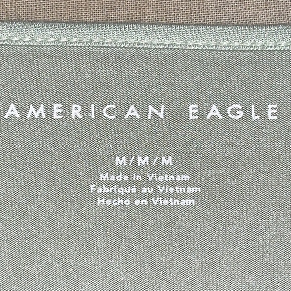 American Eagle Sage green Modal Long Sleeve Blouse Sz. MD - Picture 8 of 11